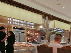 -雍和会海鲜姿造自助(湖东路店)