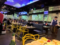 -海底捞火锅智慧餐厅(中骏世界城店)