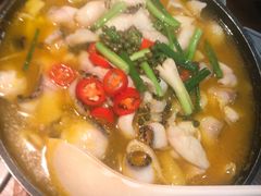 色稷招牌美颜酸汤龙鱼-铁道茶苑.色稷餐厅(莲花南路店)