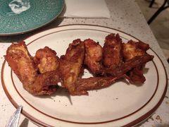 蜜汁迷迭香烤鸡翅-CRAZYONES西班牙海鲜饭(上海美罗城店)