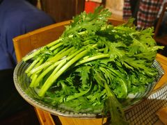 茼蒿-房子红了鱼豆花重庆老火锅(广厦学院店)