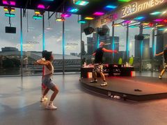 -Z&B Fitness Studio·Gym(前滩L+PLAZA店)
