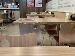 大堂-李先生牛肉面快餐厅(白塔店)