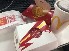 -麦当劳(清远大道得来速店)