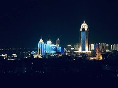 -青岛富力艾美酒店