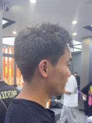 -米可造型烫发染发