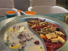 -麻田会 ·鲜活现烹·牛蛙火锅(珠江新城维家思广场店)
