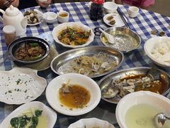 -钱大妈海鲜饭店(保利林语店)