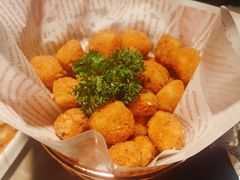 很脆的松露豆腐-新白鹿餐厅(金鹰新街口店)