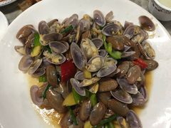 -四川小胡子海鲜(丁村万人海鲜广场店)