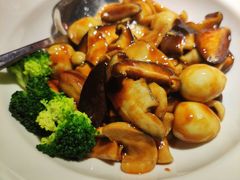 野山菌炒鹌鹑蛋-小放牛炒菜馆(中山路乐汇城店)