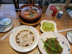 -董厨煨汤馆(车站路店)