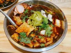 -柳州肥姨妈大骨螺蛳粉(双阳路店)