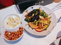 -钳小柒·小龙虾蓝龙王烧烤夜宵(长寿路店)