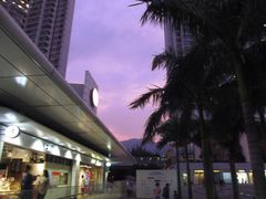 -东荟城名店仓