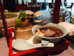 凯悦甜品拼时令鲜果-西安凯悦酒店·湖畔中餐厅