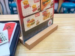-塔斯汀中国汉堡(徐汇汇京广场店)