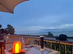 -Brew Farm·精酿农场海滨悬崖餐厅