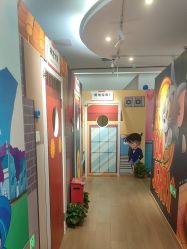 -斯坦熊亲子密室(富力广场店)