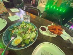 -Famous肥猫墨西哥音乐餐吧(五棵松华熙LIVE店)