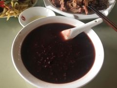 -闫家驴肉老店(华电一校店)