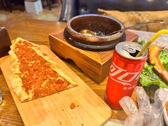 -迪拜杭州风味音乐餐厅(杭州首店 湖滨步行街店)