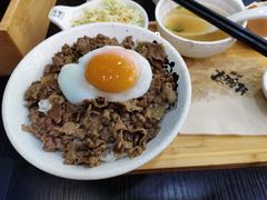 -熊吞·大碗丼烧肉饭(济宁万达广场店)