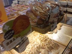 -昆明冠生园·蛋糕·面包(南强街店)