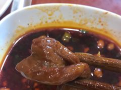 -刘胖娃鱼庄·特色肥肠鱼(杨家坪店)