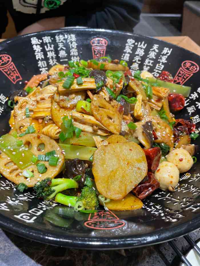 辣妹子家常菜(梁市巷总店)-"喜欢吃辣的朋友们一定要来,这是无意之间