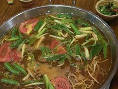 -亮欢寨酸汤鱼(沙冲路店)