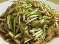 -明月食府(二区干二路店)
