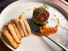 牛肉塔塔配牛油果黑橄榄酱-Solo(衡山路店)