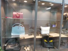 -用真奢侈品名表名包回收中心(朝阳万达店)