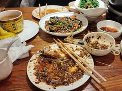 -苹果树下艺术餐厅(宋庄店)