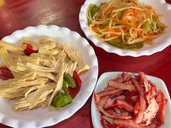 -金杨拉面王小吃面馆·牛三宝面·红烧牛肉粉