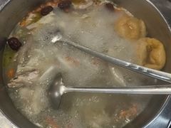 -光头药膳鸡(莱茵小镇店)