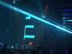 -SPACE(欢乐颂购物中心店)