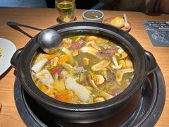 -一朵菌·野生菌探索家火锅(南亚店)