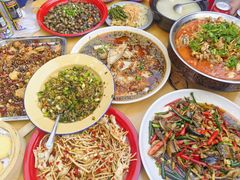 -佬缸炮江湖川菜(玉林店)