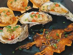 -覃记海鲜美食餐厅