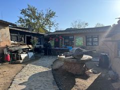 -清风小镇闯关东影视基地