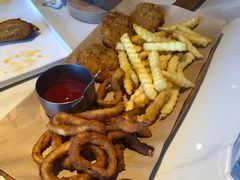 -必胜客(欧亚卖场店)