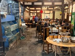 -庶民居中餐馆(花土店)