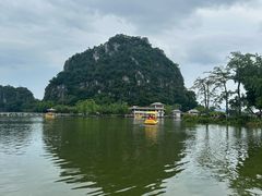 -星湖旅游景区七星岩