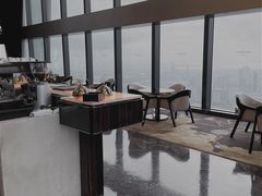 靠窗位-瑞吉酒店·The Drawing Room闲逸廊·云端下午茶·夜奢Whiskey