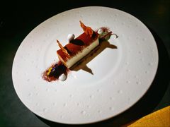 提拉米苏配杏仁脆片-Ponte 意大利餐厅