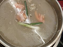-老石黑山羊毛驴肉火锅(金凯广场店)