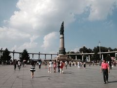 -人民防洪胜利纪念塔