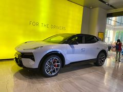 -莲花跑车(国贸商城店)